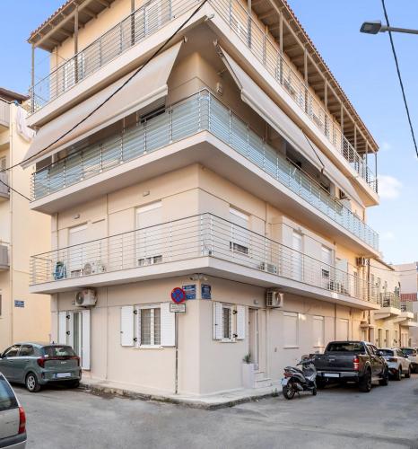 Ninemia Koum Kapi Apt
