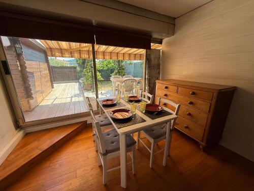 Cannes Apartment with Private Garden Courtyard, Quiet, Central & Near Beaches