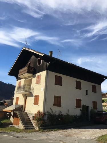 Walkable to Morzine On Bus Route Ski Apt