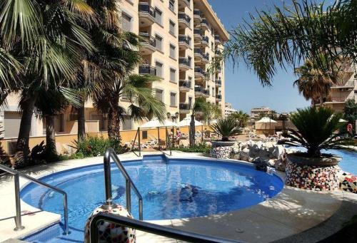 Mediterraneo Real Beach and Pool Cozy Apartment II