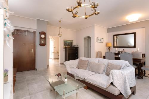 Myrto-Apartments-Athens