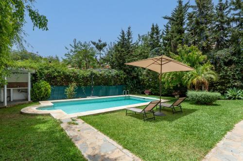 Villa Pool & Garden - Private Swimming Pool