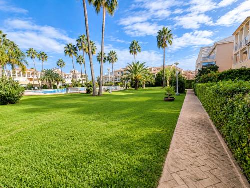 La Rosaleda by Edeal Homes