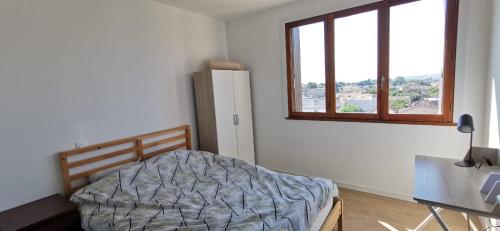 Appartement lumineux, 3 chambres avec salles d'eau