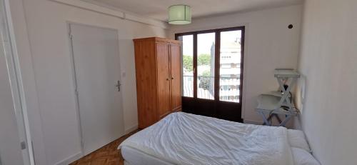 Appartement lumineux, 3 chambres avec salles d'eau