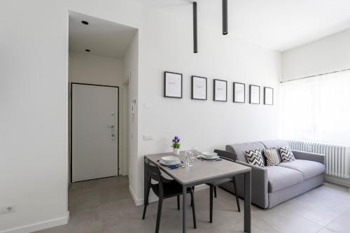 GuestHost - Comfy Apartments near Cenisio MM5
