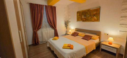 Apartments Fantazija - local host