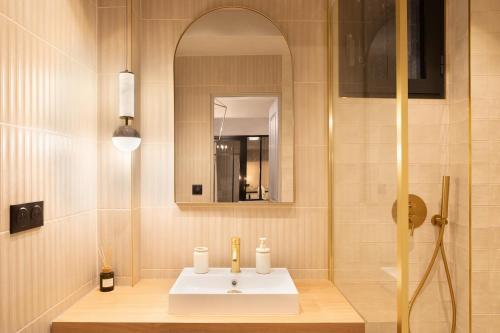 75 Appartement d'architecte entièrement rénové