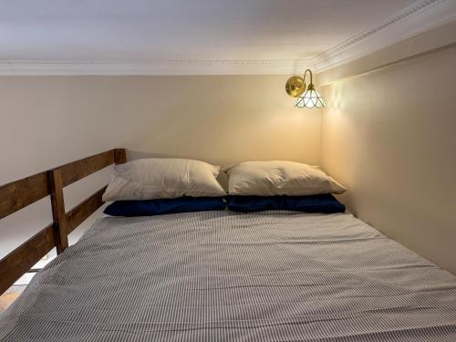 Compact Modern Studio