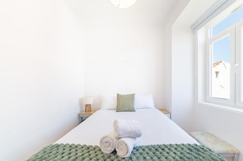 Cozy & Modern Apt In Historic Center Of Lisbon