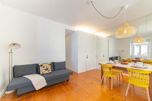 Cozy & Modern Apt In Historic Center Of Lisbon