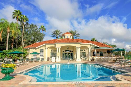 Disney Dream Themed Rooms Pool and Games photo 4