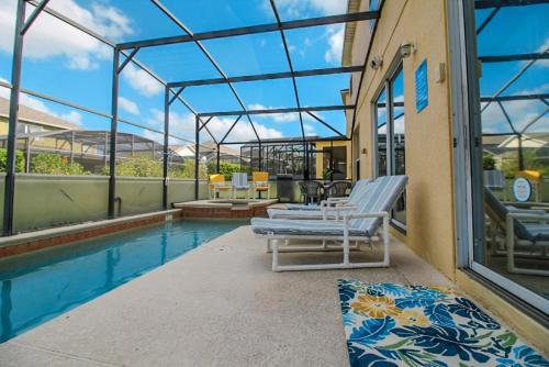 Disney Dream Themed Rooms Pool and Games photo 57