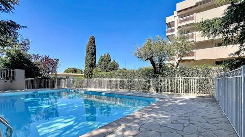 Panoramic sea view Top floor Swimming pool photo 5