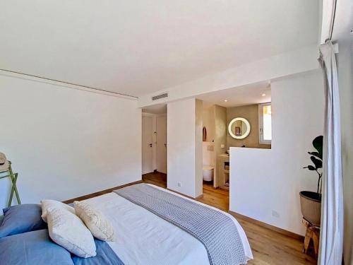 Panoramic sea view Top floor Swimming pool photo 9
