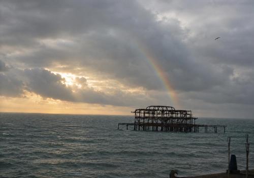 Charming Victorian one-bedroom flat in a prime location, just moments from the seafront, the i360, and the train station photo 19