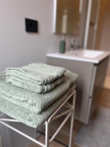 Brand new two-room apartment, between Brera and Repubblica Centrale