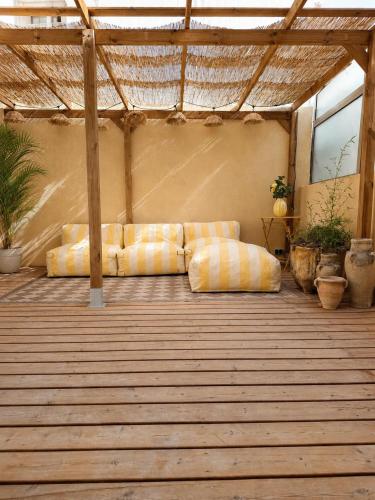 Magnifique studio avec grande terrasse