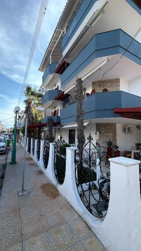 Kiki by the sea Villa