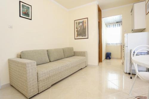 Apartments by the sea Podgora, Makarska - 4330