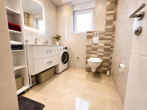 M&G Apartment Garden Apartment Kaštel Stari near Split