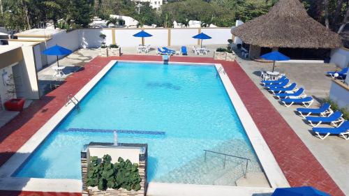Uma vista da piscina em Matum Hotel & Casino ou nos arredores