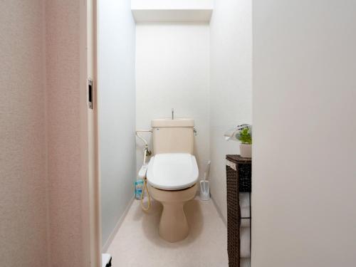 GACA-6, newly opened, accommodates up to 7 people, 15-minute walk from Dotonbori, WiFi available