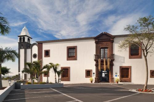 Hacienda del Conde member of Meliá Collection Golf and Spa - Adults only - Small Luxury Hotel of the World — Facade/entrance