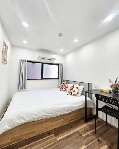 浅草花日美居 Asakusa Hanahi 305 Queen Bed Room, 4 min walk to Asakusa Temple, direct subway access to Narita and Haneda Airport