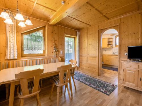 Chalet in Mayrhofen near Ski Slopes