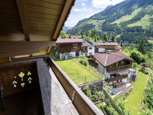 Chalet in Mayrhofen near Ski Slopes