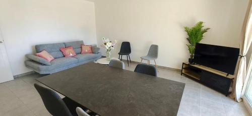Newly renovated apartment with pool and terrace