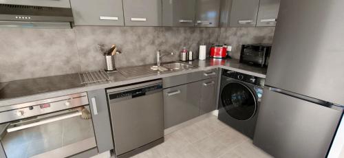 Newly renovated apartment with pool and terrace