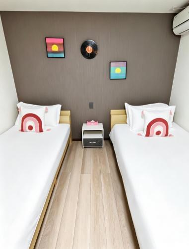 浅草花日美居 Asakusa Hanahi 103 Twin Bedroom Asakusa Temple 4 min walk Direct access to Narita Haneda Airport
