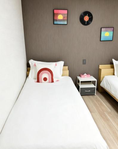 浅草花日美居 Asakusa Hanahi 103 Twin Bedroom Asakusa Temple 4 min walk Direct access to Narita Haneda Airport