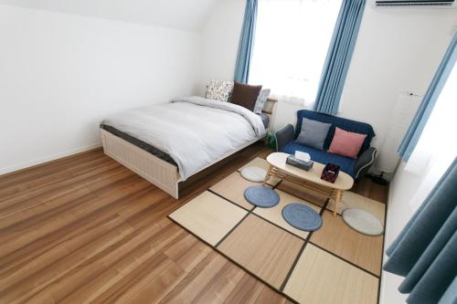 YT2198 Spacious Three Level 4BR Entire Home Kanamecho 8 Min Near Ikebukuro Free Parking Rooftop Terrace Sleeps 8