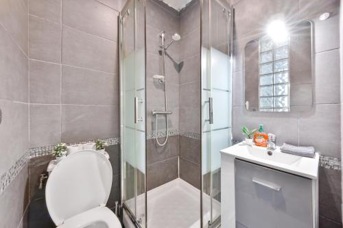 Studio Apartment Quartier Plaisance Near Metro