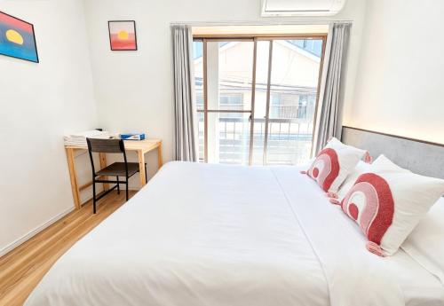 浅草花日美居 Asakusa Hanabi 205 Room Double Bed 4 min walk to Asakusa Temple Direct subway access to Narita Haneda Airport