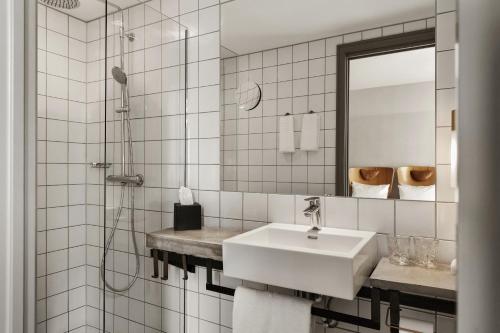 Kylpyhuone majoituspaikassa Boutique Hotel SP34