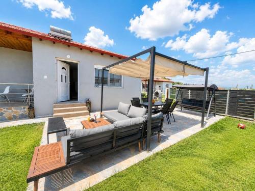 Asteri Villas Nea Kalikratia by BookVillaEU