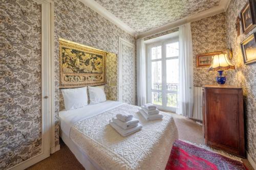 Villa TOPAZE Maison de ville avec jardin au cœur de Cannes