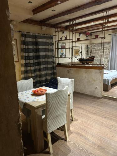 Studio apartman Stara kuća