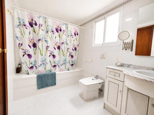 Denia Station by Edeal HOMES