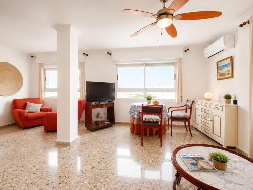Denia Station by Edeal HOMES