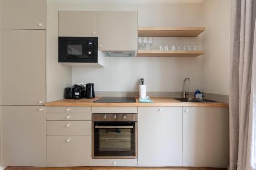 Luxe State of the Art Suite near Montmartre