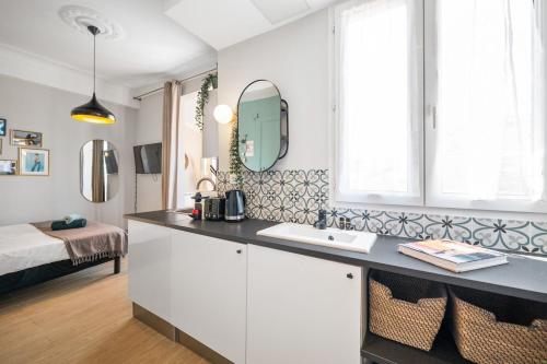 Bright & Cosy Studio w Terrace AC