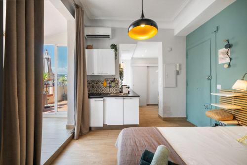Bright & Cosy Studio w Terrace AC
