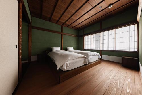 Kanazawa SHIJIMA SAI