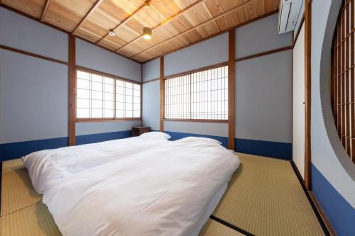 Kanazawa SHIJIMA SAI