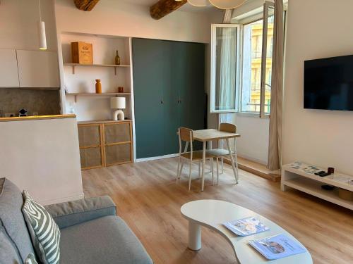 Le Grand Studio cosy du Vieux-Port - Bail mobilité accepté - Plein centre ville